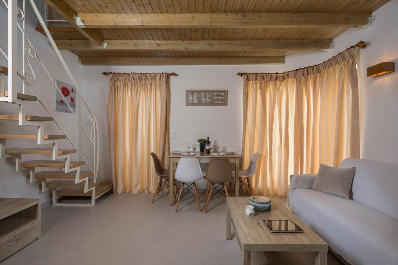Pantanassa Villas Agia Marina  Exterior photo
